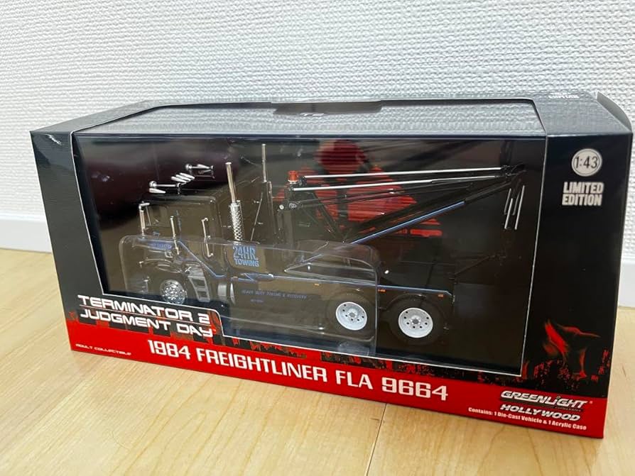 グリーンライト 1/43 ターミネーター2 フレイトレイナー トレーラー Amazon.co.jp: グリーンライト 1/43 ターミネーター2 フレイ